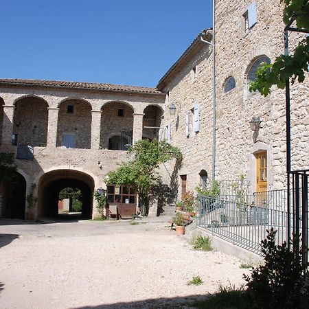 B&B Les Jardins Du Mas Evesque Rousson (Gard) Quarto foto