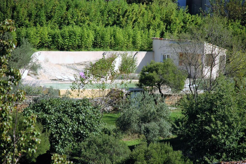 B&B Les Jardins Du Mas Evesque Rousson (Gard) Exterior foto