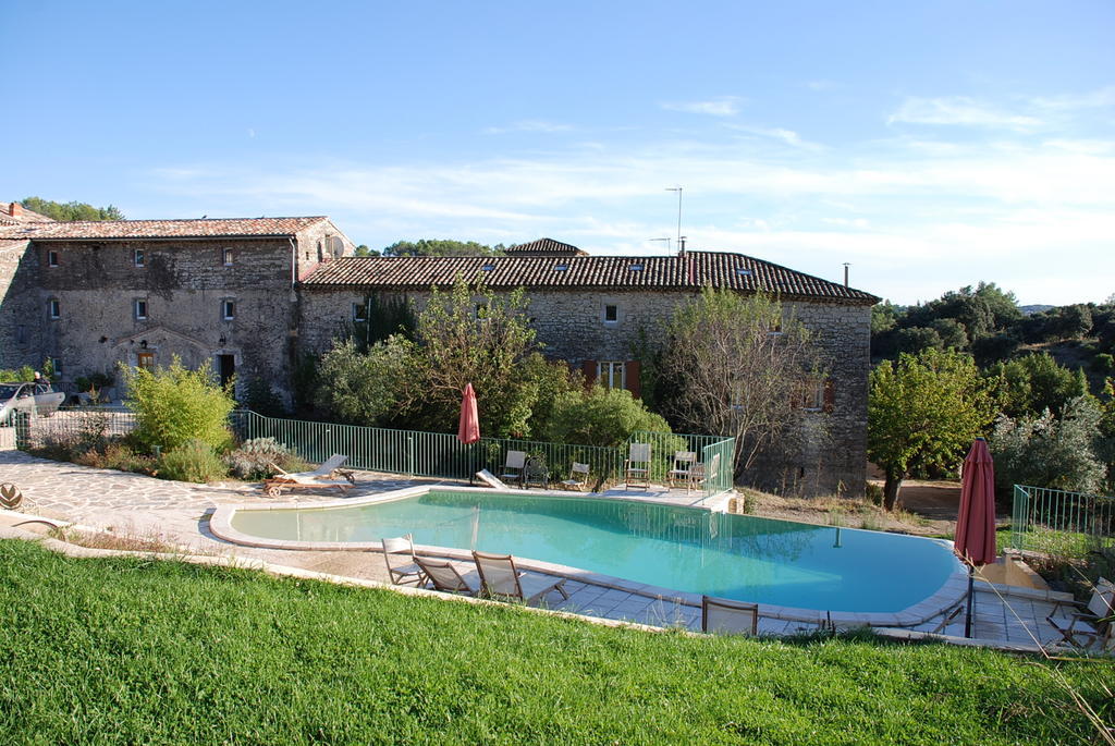 B&B Les Jardins Du Mas Evesque Rousson (Gard) Quarto foto