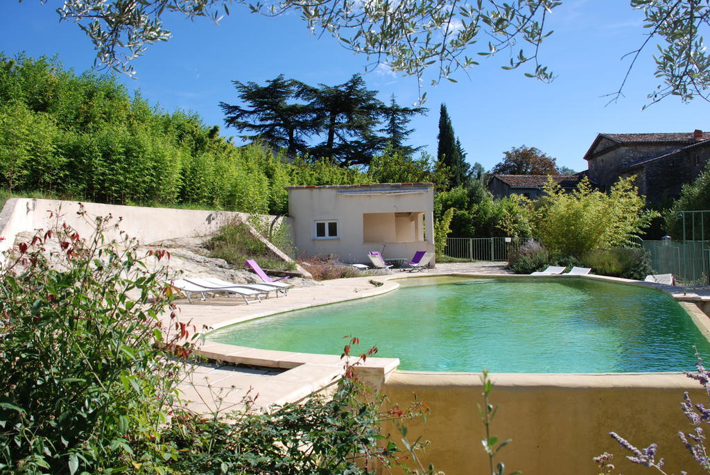 B&B Les Jardins Du Mas Evesque Rousson (Gard) Quarto foto