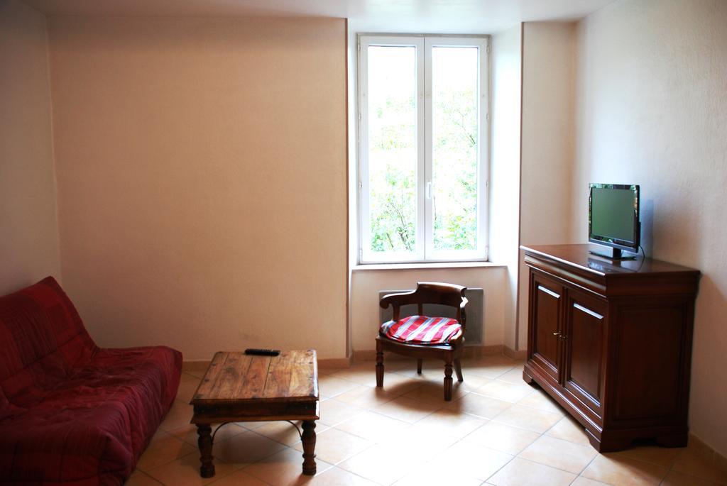 B&B Les Jardins Du Mas Evesque Rousson (Gard) Quarto foto