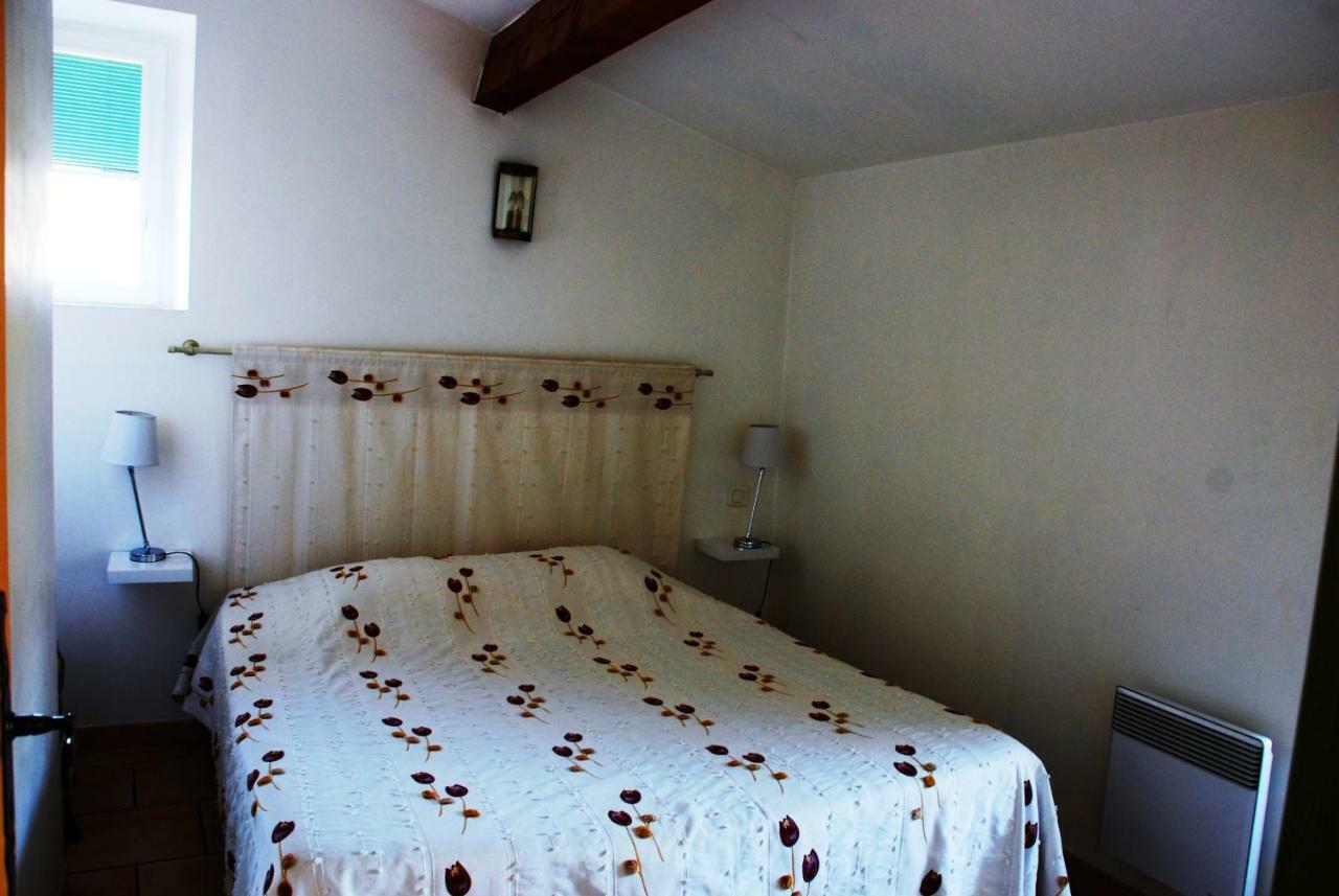 B&B Les Jardins Du Mas Evesque Rousson (Gard) Exterior foto